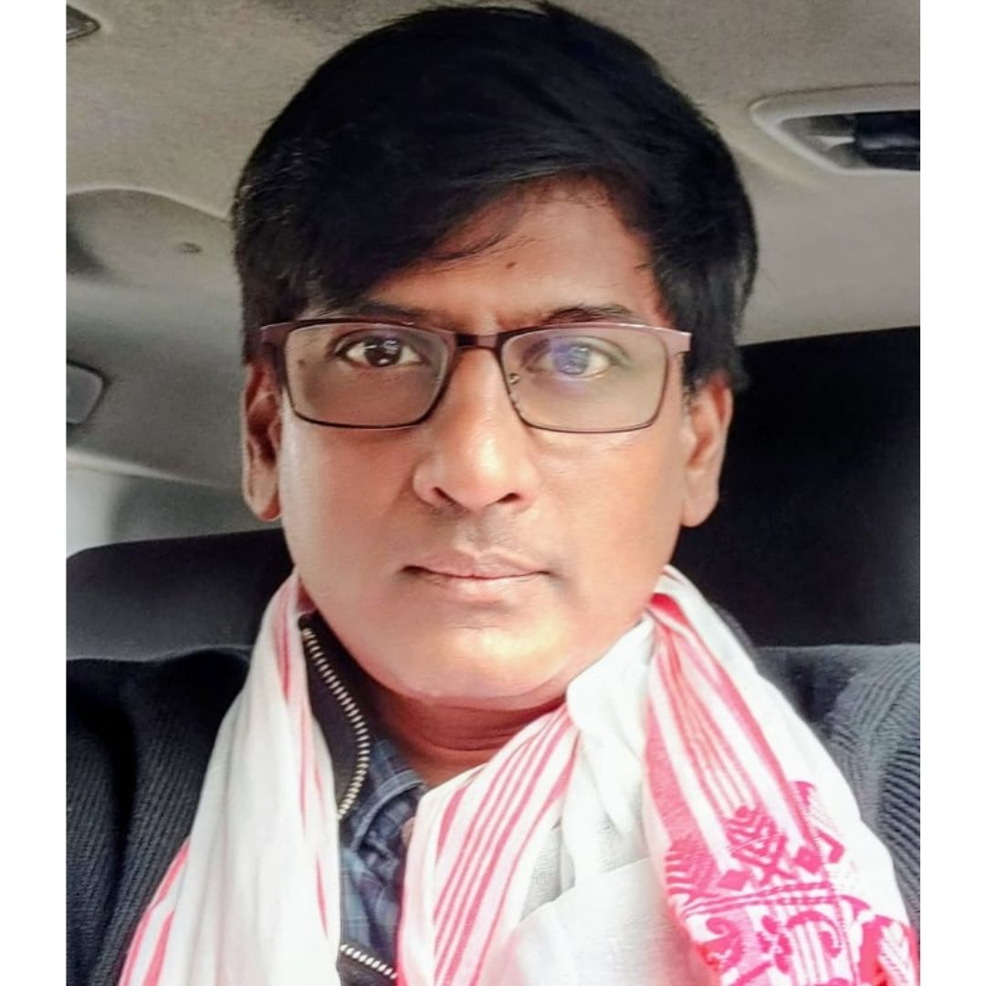 Orange Get your Business certificate Instagram Post (3)